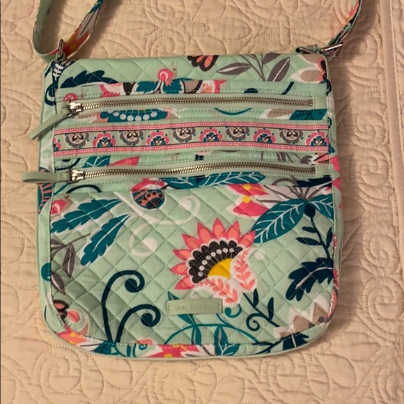 NEW! Vera Bradley Crossbody Bag, aqua floral print - Picture 2 of 3